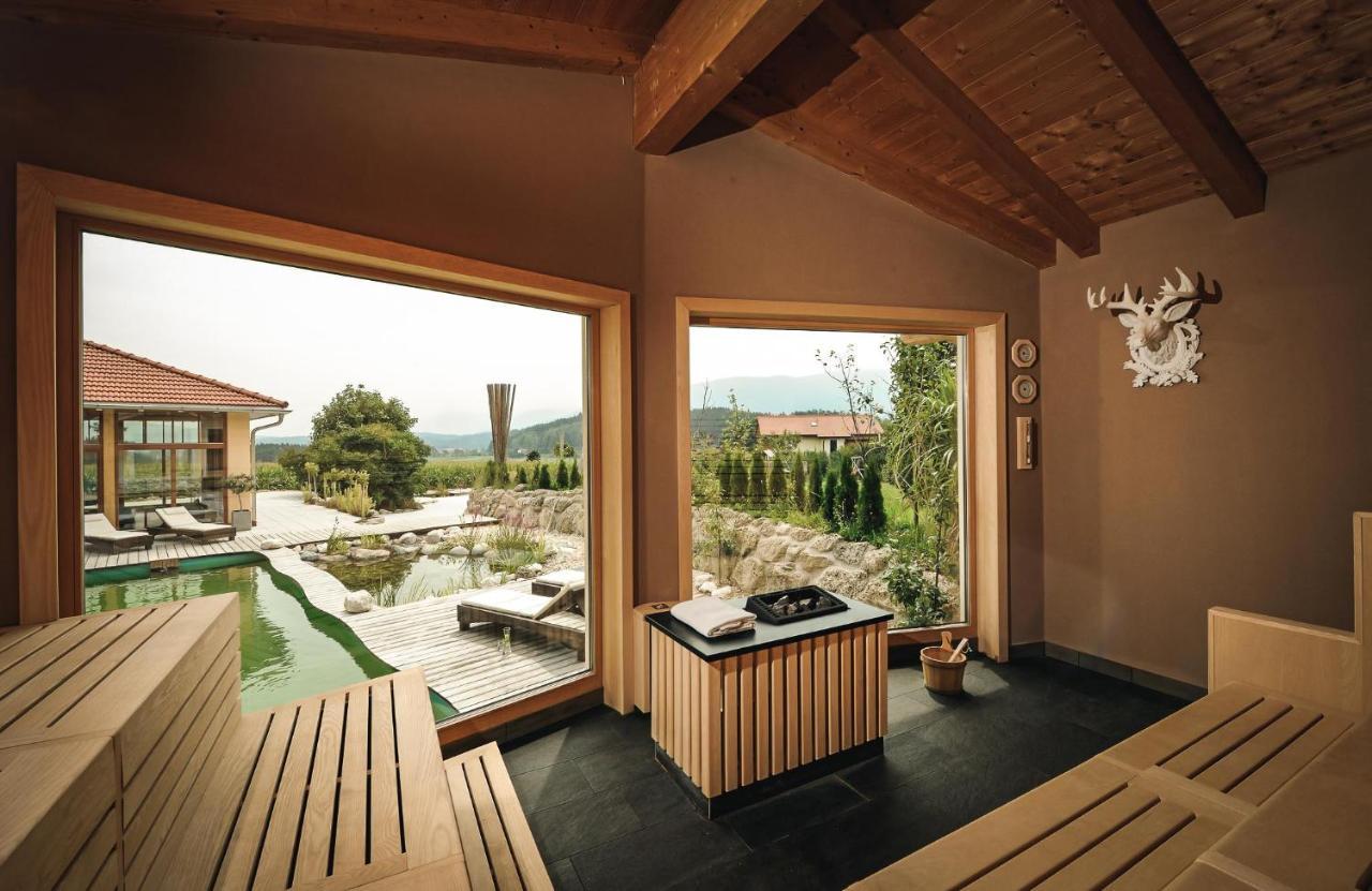 Wellness Natur Resort Gut Edermann Teisendorf Exterior photo